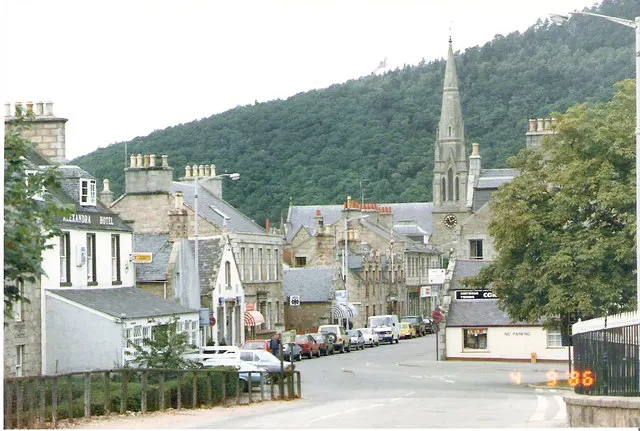 Ballater, the local landmark of AB35