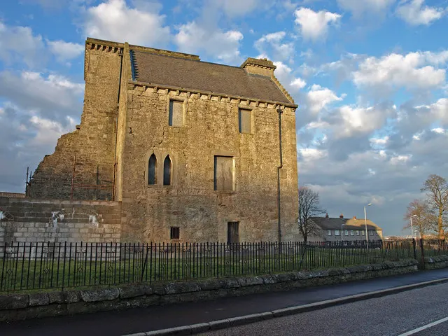 Johnstone Castle, the local landmark of PA5