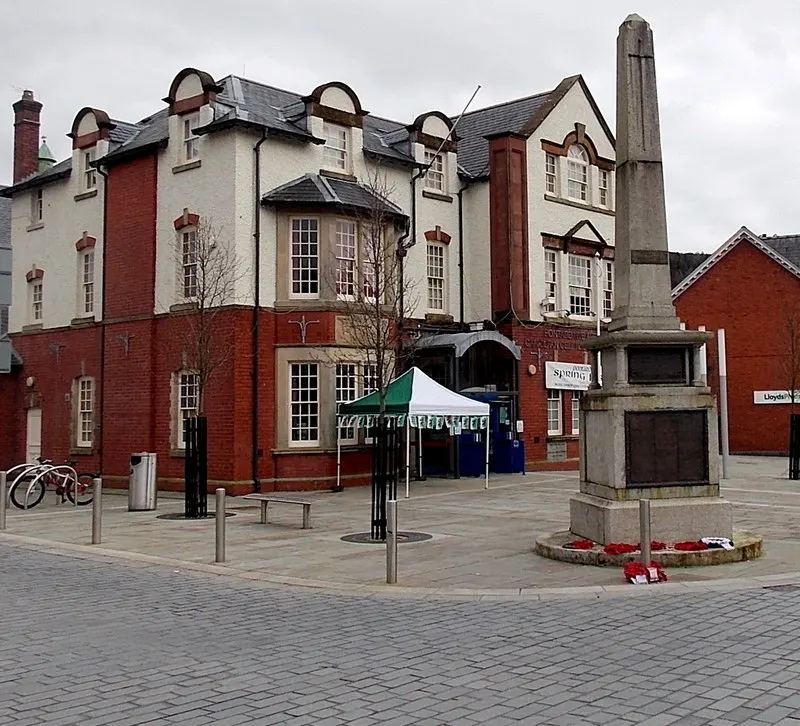 Pontardawe Arts Centre, the local landmark of SA8