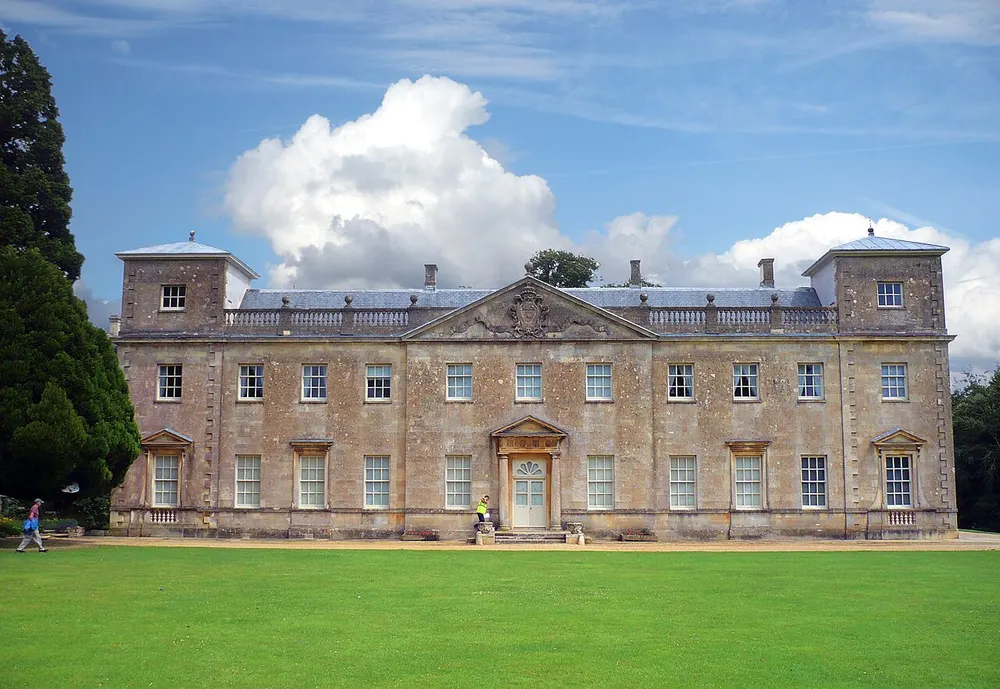 Lydiard Park, the local landmark of SN5