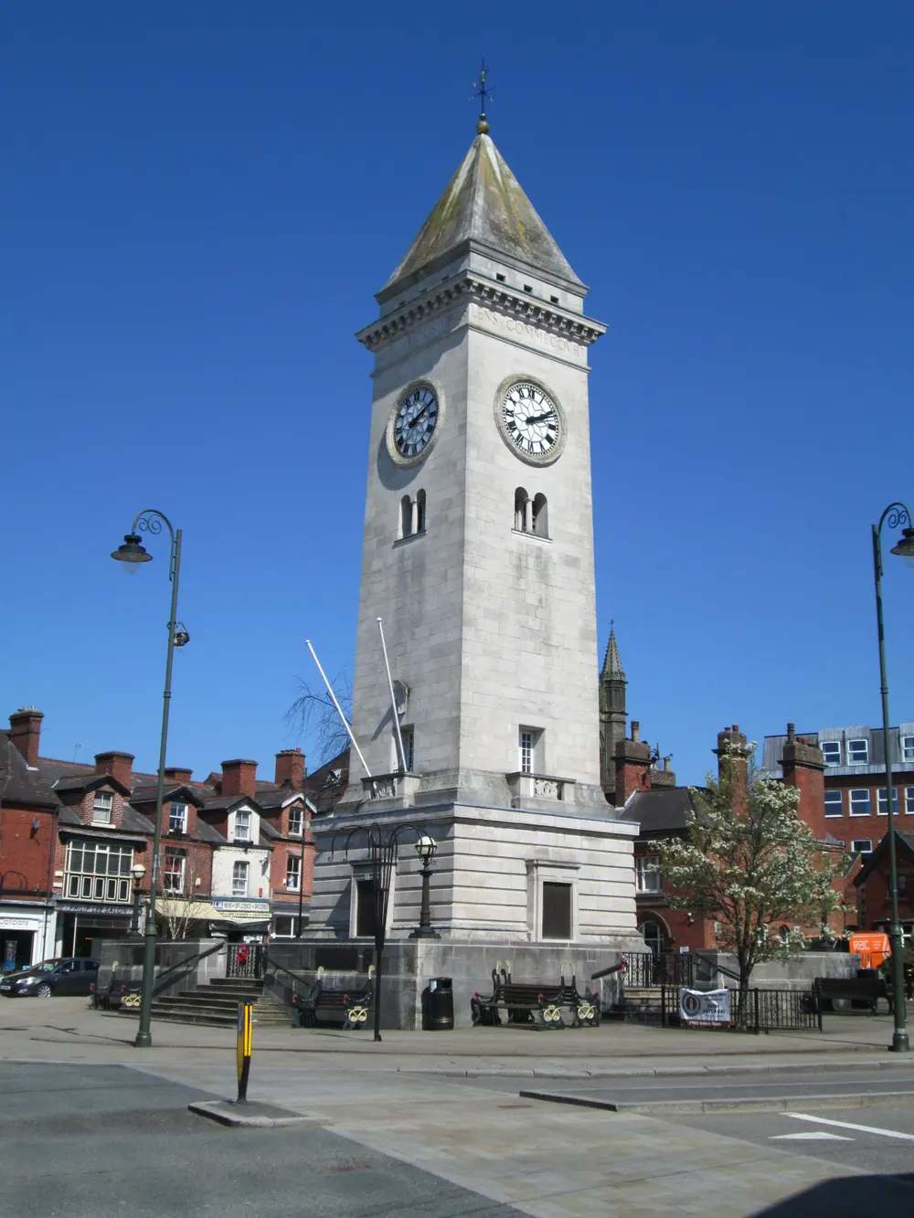 Nicholson War Memorial, the local landmark of ST13