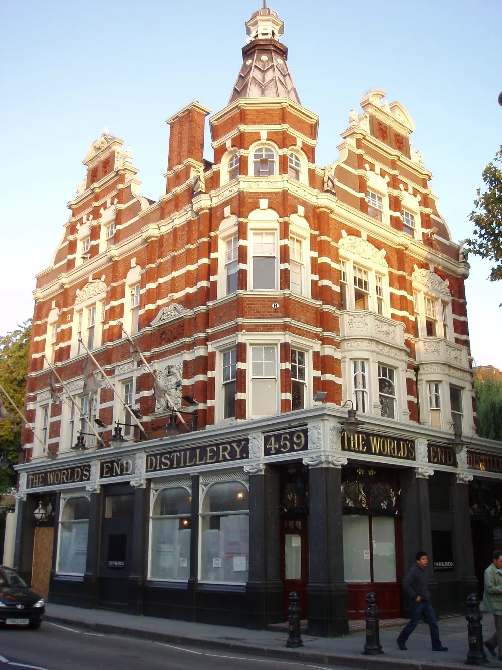 The World's End, Chelsea, the local landmark of SW10