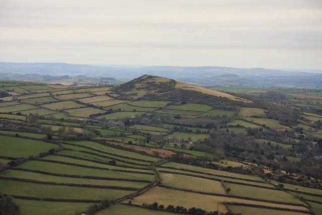 Brent Hill, the local landmark of TQ10
