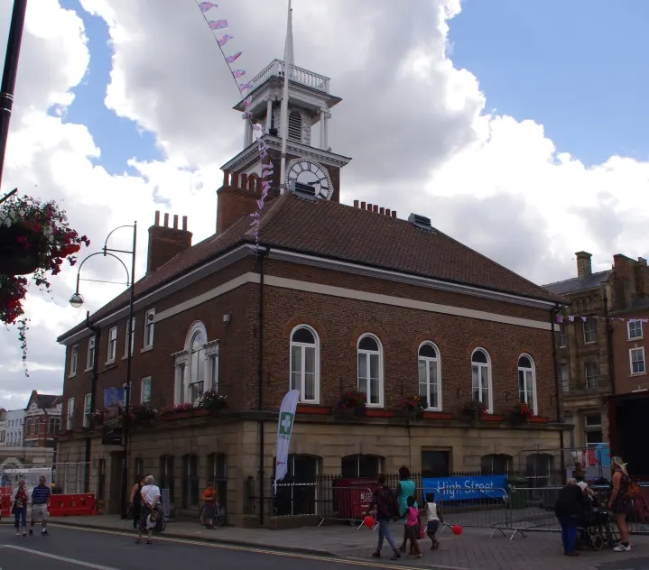 Stockton-on-Tees Town Hall, the local landmark of TS18
